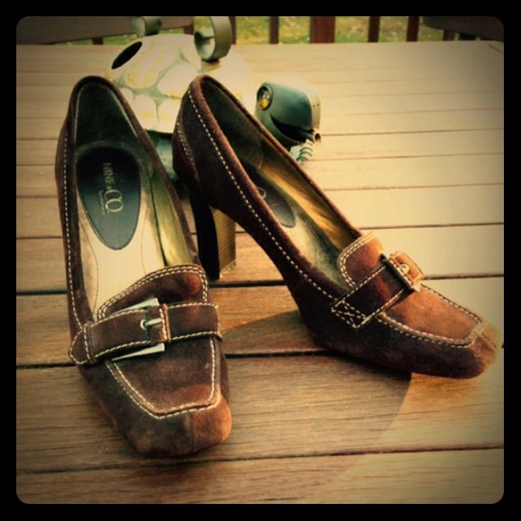 Beautiful Deep Brown Suede Heels by Nine West