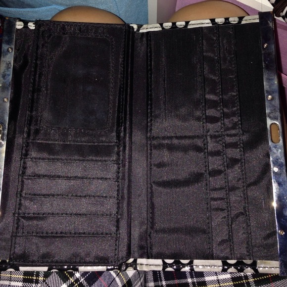 Wallet - Picture 3 of 3