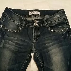 Liuce's jeans