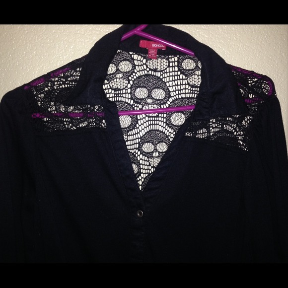 Black Lace Skull Top 💀