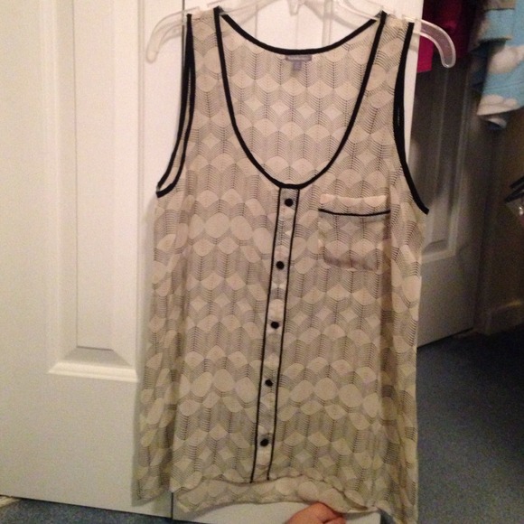 Short sleeve shirt