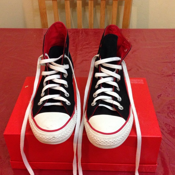 Converse (RED) chucks