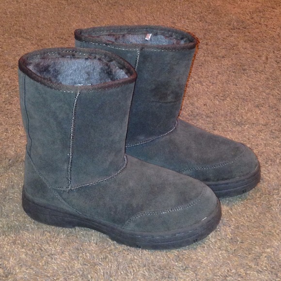 Warm furry snow boots!