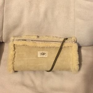 Tan ugg hand warmer/bag