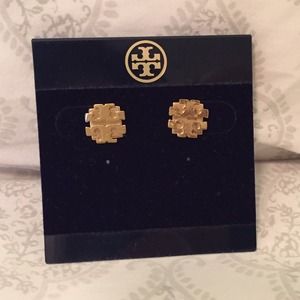 Gold T small logo earrings