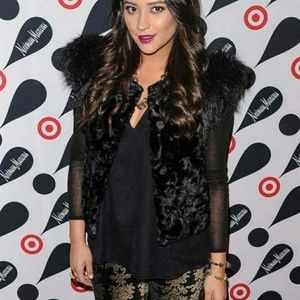 Skaist Taylor Faux fur vest