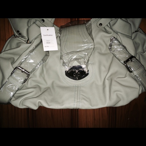 ✔️Donated - Picture 3 of 4