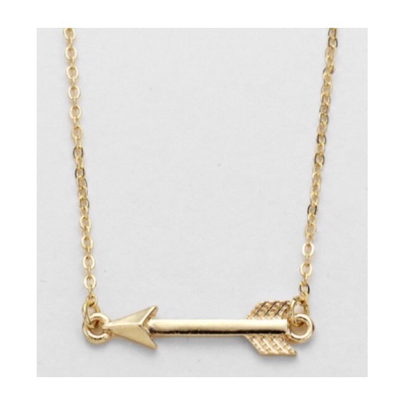 Jewelry - • Arrow Necklace •