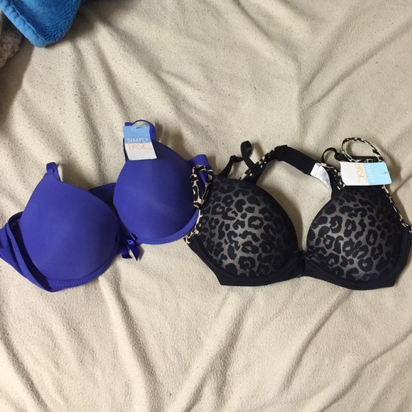 Bras - Picture 1 of 2