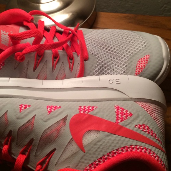 NIKE FREE RUNS 5.0 ❌❌❌❌❌❌SOLD ON VINTED❌❌❌❌ - Picture 2 of 3