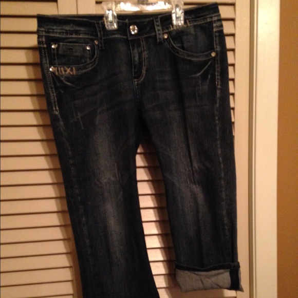 Like new denim Capri
