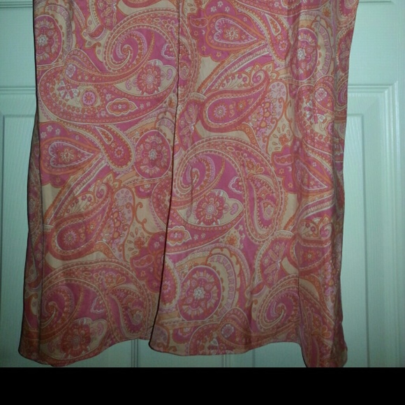 Skirt - Picture 2 of 2