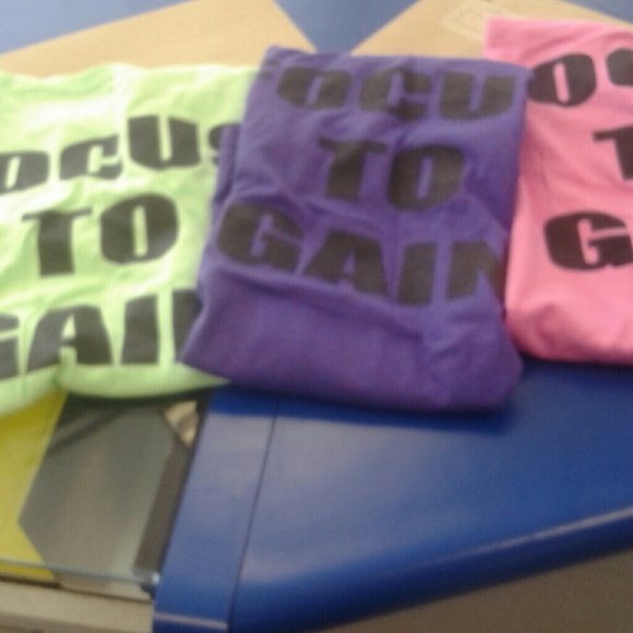 Womens T-Shirts - Picture 4 of 4