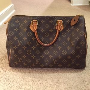 Louis Vuitton Speedy 35