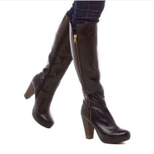 STEVE MADDEN LEATHER BOOTS