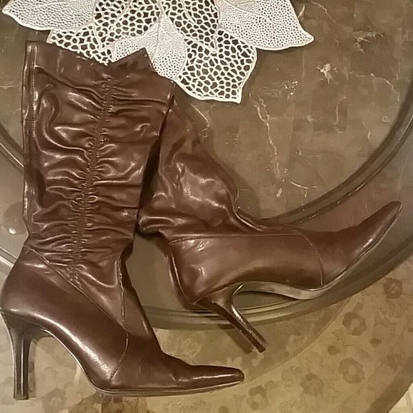 Chocolate brown buttery soft ruched boots - Picture 1 of 4
