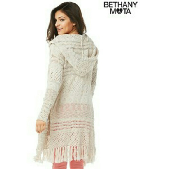 ☆SOLD☆ Aeropostale Hooded Drape Cardigan - Picture 2 of 4