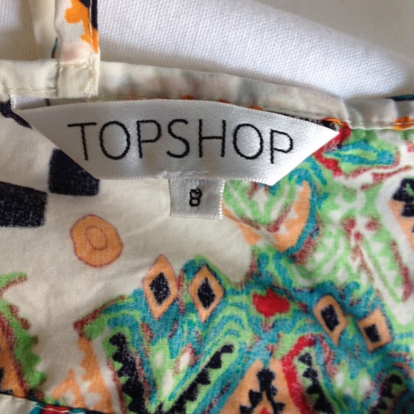 ❤️Donated 2/14❤️ Fun Side Zip Colorful Top - Picture 3 of 4