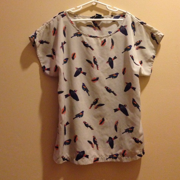 Bird and feather top