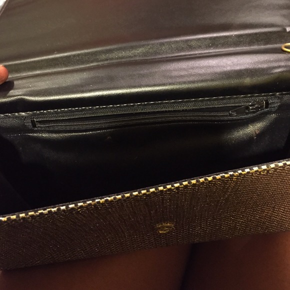 Gold and black checkered clutch. - Picture 2 of 4
