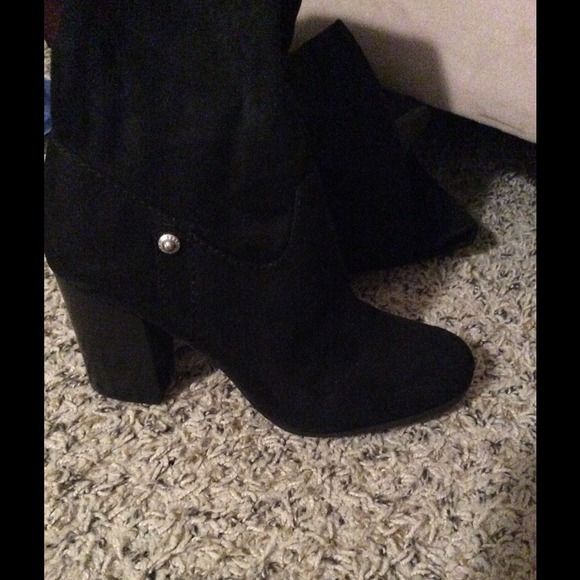 Guess over the knee boots - Picture 3 of 4