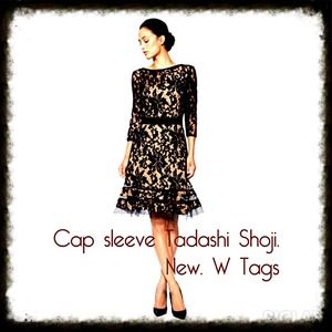 Black lace overlay dress 🎉wedding or party!