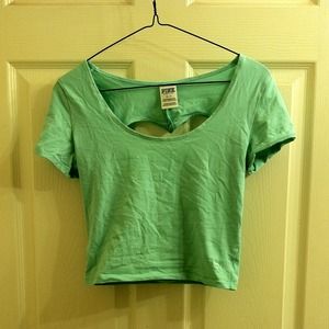 💕PINK crop top with heart cutout