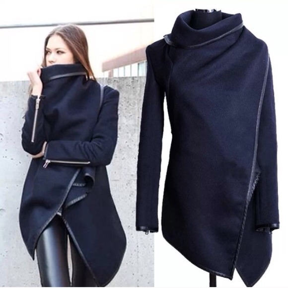Jackets & Blazers - 🎉HP/12/24/2015🎉Navy woolen overcoat/jacket
