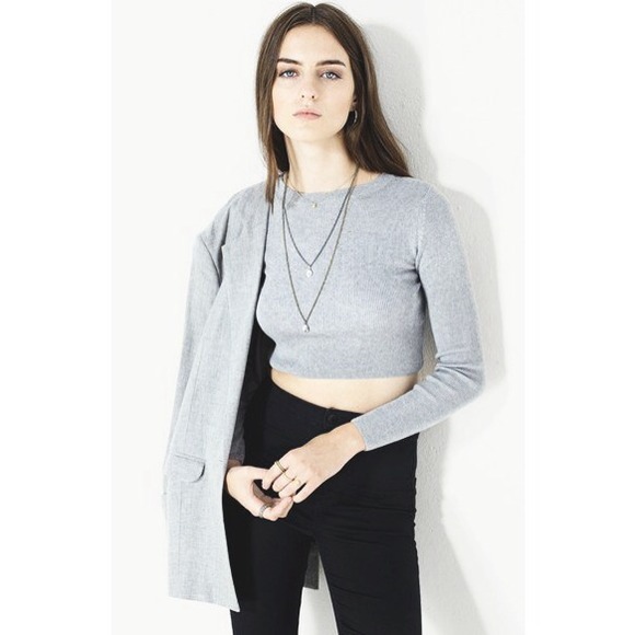 *SOLD* Topshop Ribbed Crop Top 🌸