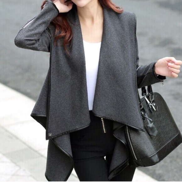 Gray wrap around coat/jacket - Picture 3 of 4