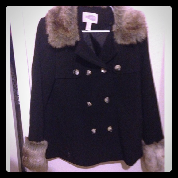Forever 21 faux fur collar coat