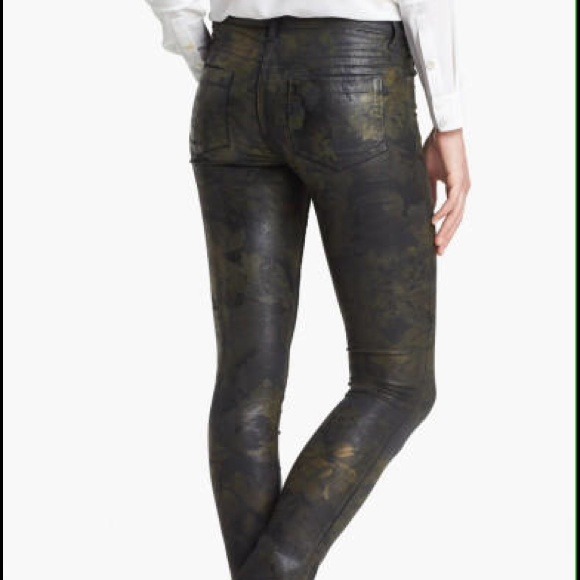 Vince Camuto gold foil jeans - Picture 2 of 2