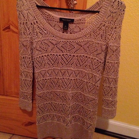 White House black market sweater - Picture 4 of 4