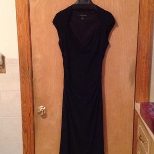Size 10 Anne Klein Dress. Black.
