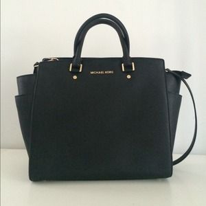 Michael Kors NS Selma Satchel