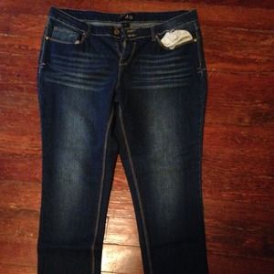 Double button blue jeans