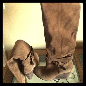 Authentic BCBG suede boots!