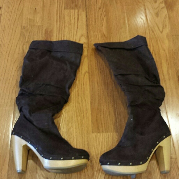 ***SOLD*** - Picture 2 of 3