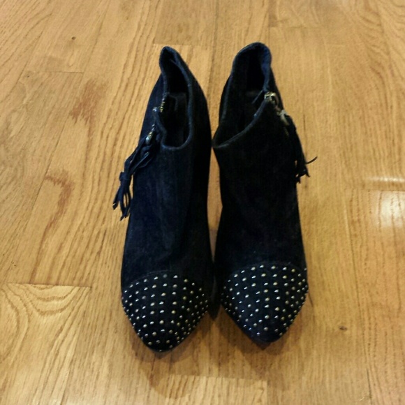 Sold - Picture 2 of 3