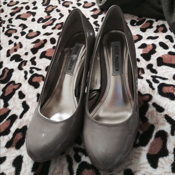Steve Madden ❌❌SOLD❌❌ - Picture 2 of 3