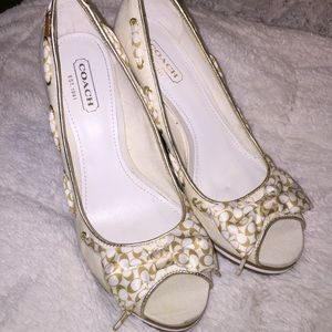 Coach Wedge Signature logo Silk Ties ❤️❤️❤️