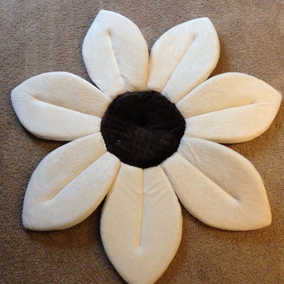 Brand new Blooming Bath for baby