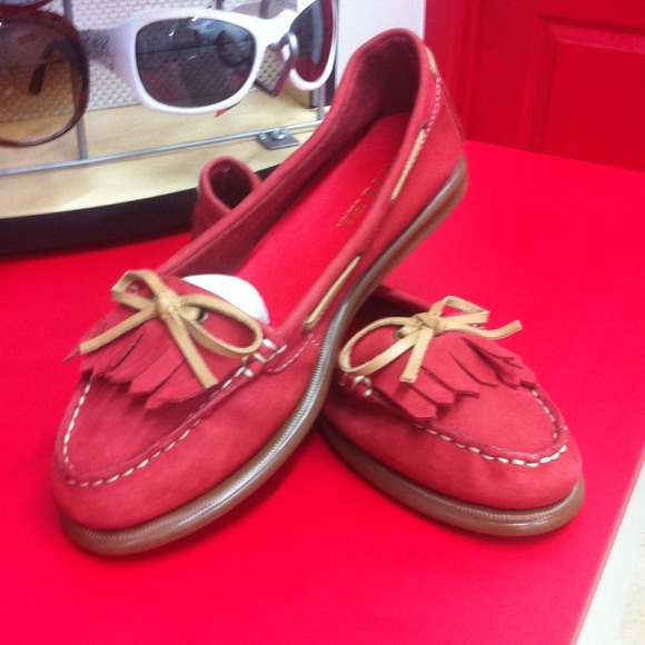 Red loafers - Picture 3 of 3