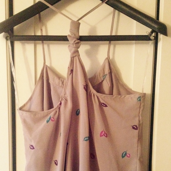 Blush top - Picture 3 of 3