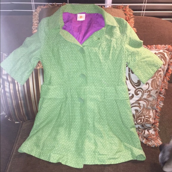 •Lightweight Peacoat•