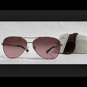 Brand New authentic coach sunglasses 🎀