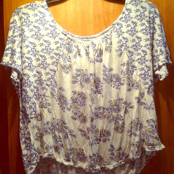 Floral Flowy top 🌹🌸🌷