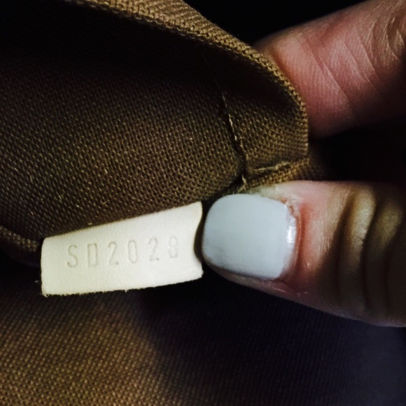 Louis Vuitton Palermo GM - Picture 4 of 4