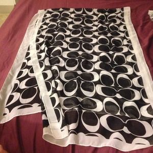 Coach scarf- i n s p i r e d