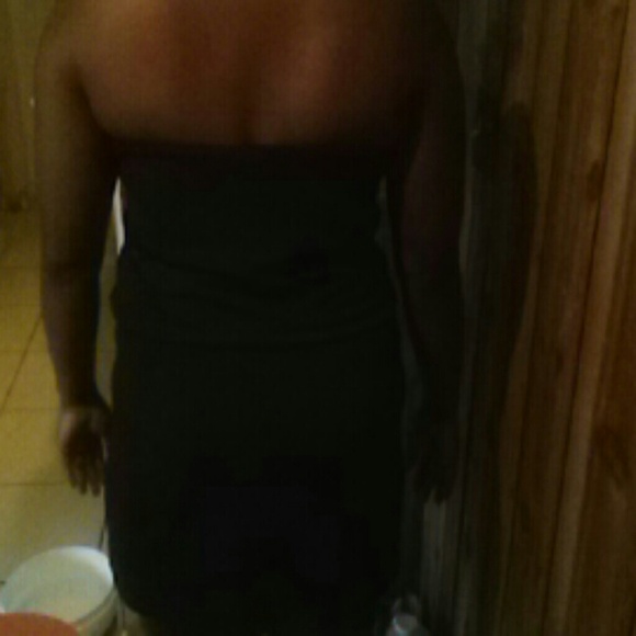 Dress - Picture 2 of 3